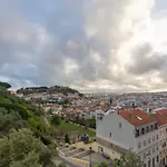 公寓 Graca Square Heritage Apartments By Tram 28 By Nestatlisbon