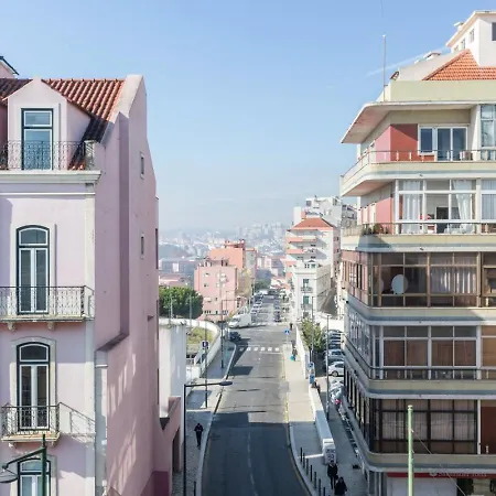 아파트 Graca Square Heritage By Tram 28 By Nestatlisbon