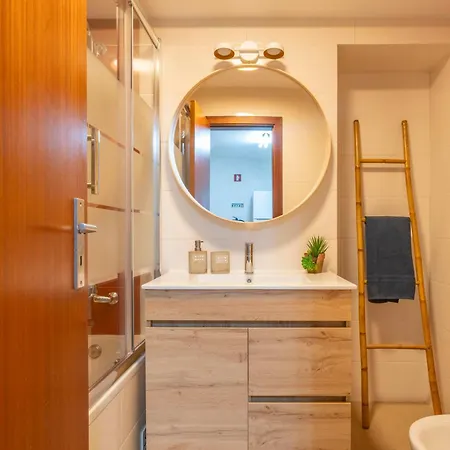 Superb Overlooking Graça In